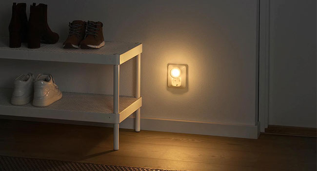Obesity, diabetes, and high blood pressure may be related to the light you sleep in